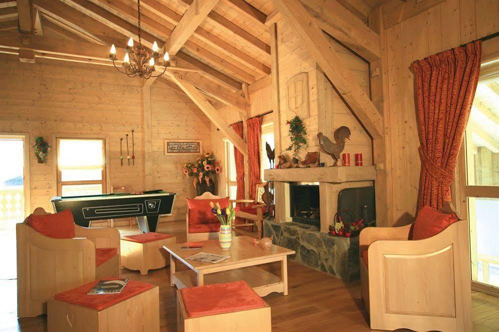 Lagrange Vacances Les Fermes De Samoens Exterior photo